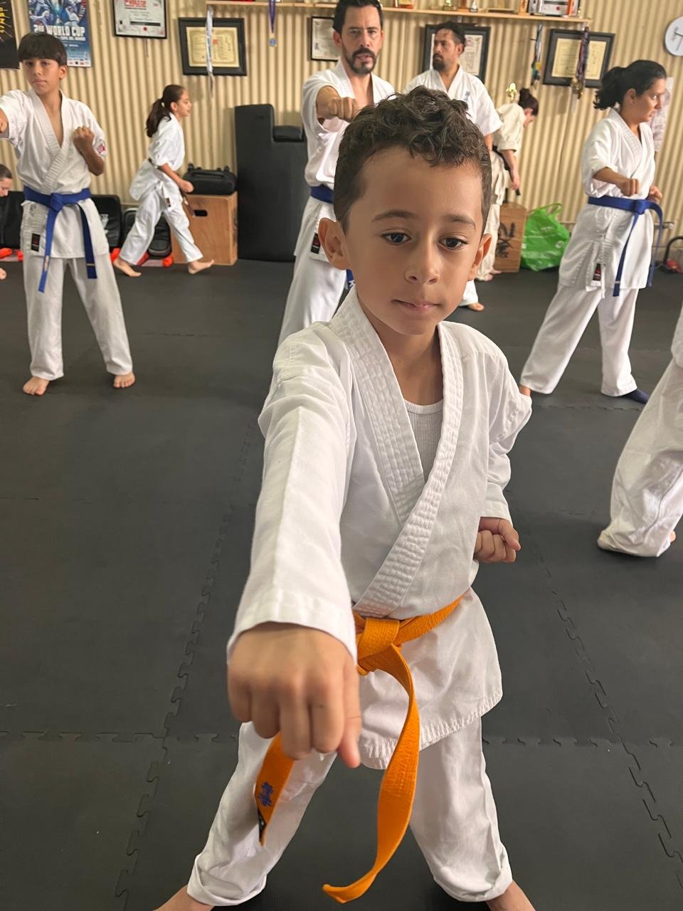 Entrenamiento de contacto completo en karate Kyokushin en Enso Artes Marciales