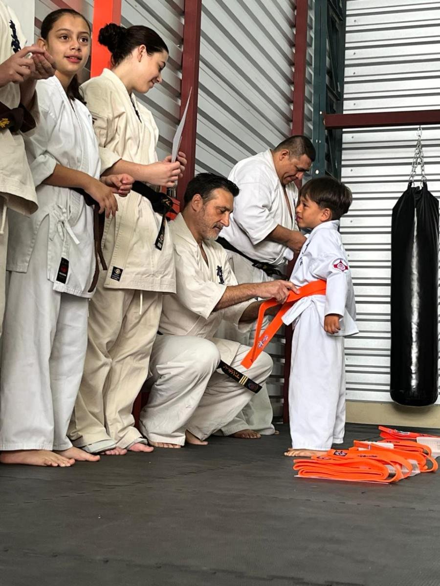 Clase de karate Kyokushin de contacto completo en San Pablo de Heredia Costa Rica