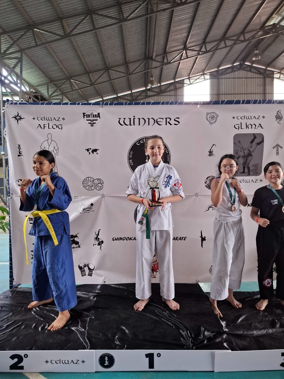 Alumnos de Enso Artes Marciales durante el torneo nacional Real Fighters Teiwaz de karate